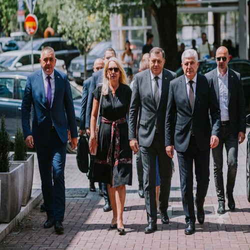 NI HRVATA NI SPOMENIKA – ČOVIĆEVA PRODAJA ŽRTAVA HVO