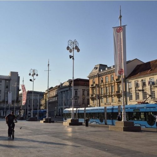 SRAMOTA U ZAGREBU